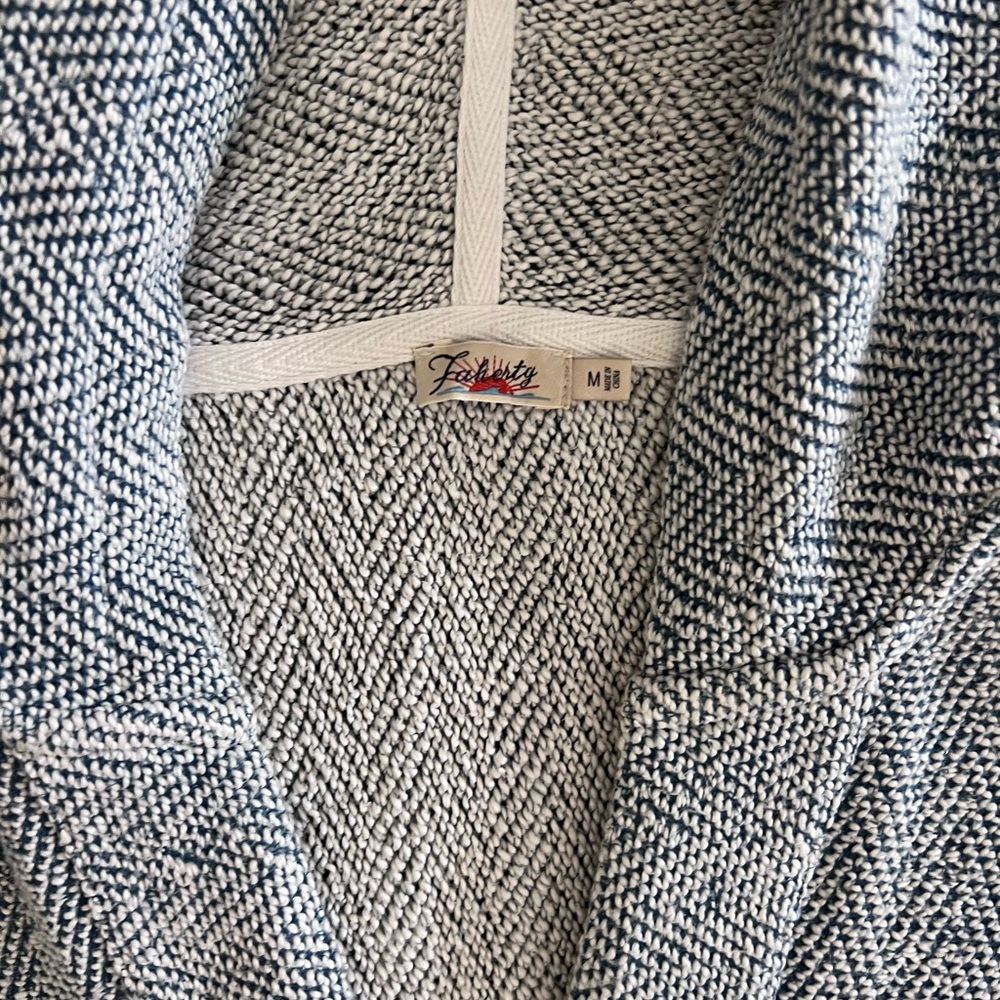 Faherty Pullover Top - Picture 2 of 3